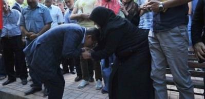 Başbakan Davutoğlu baba ocağında!