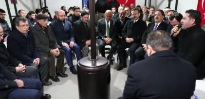 Başbakan Yardımcısı Işık'tan şehit ailesine taziye ziyareti 