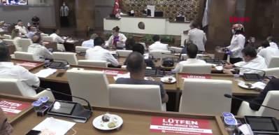 Başkan B&ouml;cek'in yoğun bakımdaki tedavisi s&uuml;r&uuml;yor