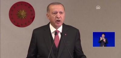 Başkan Erdoğan a&ccedil;ıkladı: 7 ilde şehirler arası kısıtlama sona erdi!