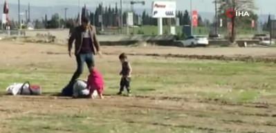 Bebekli kadını d&ouml;verek bayılttı