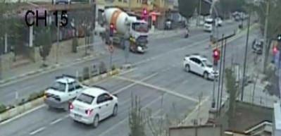 Beton mikseri hamile anneyi altına aldı: O anlar