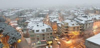 Beyaza bürünen İstanbul havadan görüntülendi