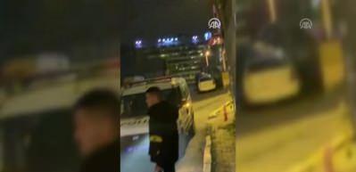 Beyoğlu'ndaki bina yangını itfaiye ekiplerince s&ouml;nd&uuml;r&uuml;ld&uuml;