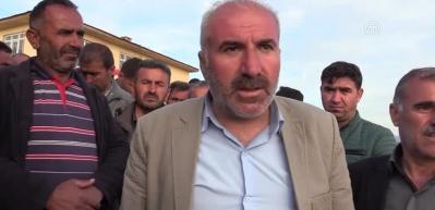 Bir g&uuml;nde 6 şehit veren k&ouml;yde PKK'ya sert tepki!