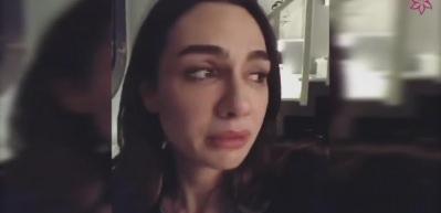 Birce Akalay kedisinin &ouml;l&uuml;m haberini g&ouml;zyaşları i&ccedil;erisin de verdi