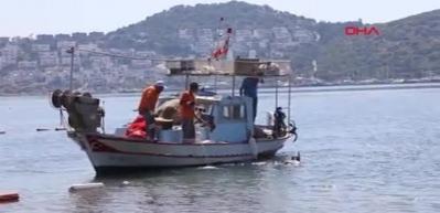  Bitez'de deniz dibi temizliği