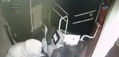 Bu kez de halk otob&uuml;s&uuml; &ccedil;aldılar