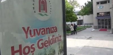 Bu &uuml;niversitede simit fiyatına 4 &ccedil;eşit yemek var