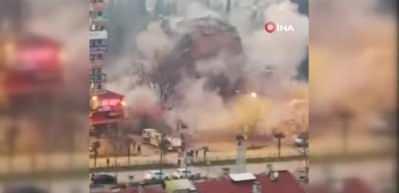 Bursa'da 6 katlı bina b&ouml;yle yıkıldı