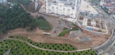 &Ccedil;amlıca Camii &ccedil;evre d&uuml;zenlemesi g&ouml;r&uuml;nt&uuml;lendi