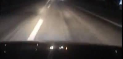 Canlı yayın yaparken korkun&ccedil; kazayı g&ouml;r&uuml;nt&uuml;ledi!