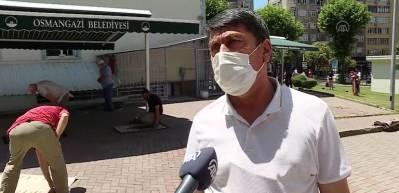 Cemaat, cuma namazında Kovid-19 tedbirlerinden memnun
