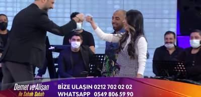 Cennet Mahalllesi'nin Aliş ve Ayşe'si 16 yıl sonra ilk kez bir arada!