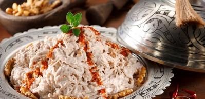 &Ccedil;erkes tavuğu nasıl yapılır? En kolay &ccedil;erkes tavuğu tarifi