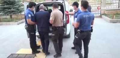 Cezaevine g&ouml;nderilen babanın kızıyla ilgin&ccedil; diyaloğu pes dedirtti