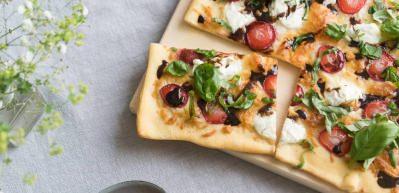 &Ccedil;ilekli pizza tarifi