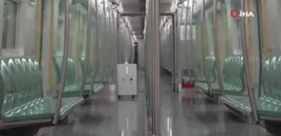 Çin’de robotlar, metrolarda dezenfektasyon için görev başında