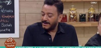 &Ccedil;ıtır &ccedil;ıtır enfes pırasalı b&ouml;rek nasıl yapılır?