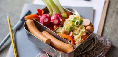 &Ccedil;ocuklar i&ccedil;in makarna salatası