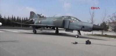  Combat Aircraft &ldquo;Panterleri&rdquo; kapak yaptı