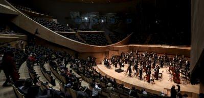 CSO yeni konser salonu ilk kez sanatseverleri ağırladı