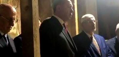 Cumhurbaşkanı Erdoğan, Sultan Fatih'e Kur'an-ı Kerim okudu