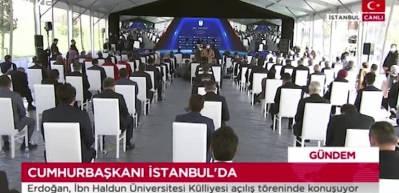 Cumhurbaşkanı Erdoğan'dan eğitim a&ccedil;ıklaması: Topyek&uuml;n reform gerekiyor