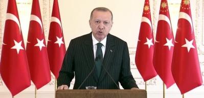 Cumhurbaşkanı Erdoğan'dan hayati uyarı: Dikkatli hareket etmeliyiz