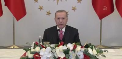 Cumhurbaşkanı Erdoğan'dan İslam &uuml;lkelerine milli para ve dolar &ccedil;ağrısı!