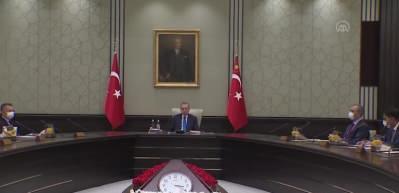 Cumhurbaşkanı Erdoğan'dan savaş gemilerine talimat