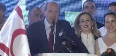 Cumhurbaşkanı se&ccedil;ilen Ersin Tatar'dan 'Anavatan T&uuml;rkiye' a&ccedil;ıklaması