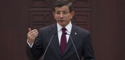 Davuoğolu: Ahlaksızlığın en &ccedil;arpıcı &ouml;rneği