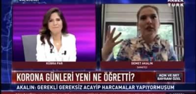 Demet Akalın'dan Korona g&uuml;nleri a&ccedil;ıklaması: Abuk sabuk şeyler alıyormuşum