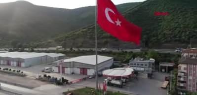 Dev T&uuml;rk Bayrağı, Kocaeli semalarında dalgalanıyor