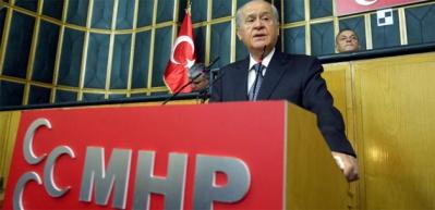 Devlet Bah&ccedil;eli'den AK Parti'ye destek