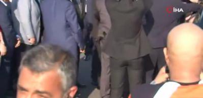 Devlet Bah&ccedil;eli partililer tarafından &Ccedil;amlıca gişelerinde karşılandı