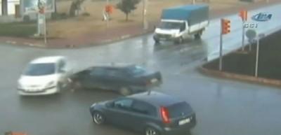 Dikkatsiz s&uuml;r&uuml;c&uuml;ler MOBESE'de