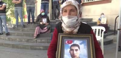 Diyarbakır anneleri evlat n&ouml;betini kararlıkla s&uuml;rd&uuml;r&uuml;yor