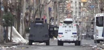 Diyarbakır&rsquo;ın 4 il&ccedil;esinde sokağa &ccedil;ıkma yasağı