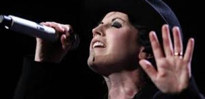 Dolores O'Riordan hayatını kaybetti!