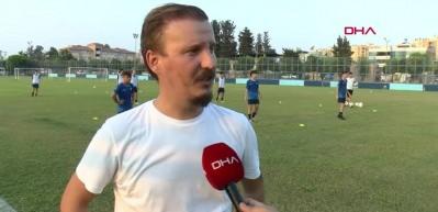 D&uuml;nya yıldızı Anderson, Adana Demirspor&rsquo;un U-16 antren&ouml;r&uuml; oldu