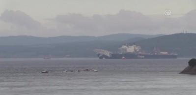 D&uuml;nyanın en b&uuml;y&uuml;ğ&uuml; &Ccedil;anakkale Boğazı'ndan ge&ccedil;ti
