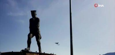 D&uuml;nyanın en b&uuml;y&uuml;k Atat&uuml;rk heykeline doğru heyecanlı atlayış