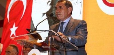 Dursun &Ouml;zbek G.Saray'ın toplam borcunu a&ccedil;ıkladı!