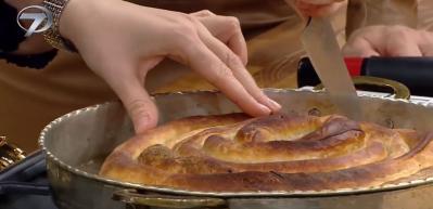 El açması Boşnak böreği nasıl yapılır?