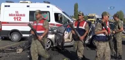 Elazığ&rsquo;da feci kaza: 3 &ouml;l&uuml;, 1 yaralı