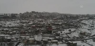 Erciyes'te kar kalınlığı 105 santimetre &ouml;l&ccedil;&uuml;ld&uuml;