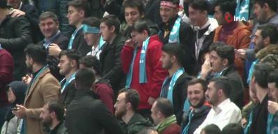 Erdoğan'a seslenen &ccedil;ocuk g&ouml;zyaşlarına boğuldu