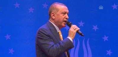 Erdoğan'dan Avrupalı T&uuml;rklere m&uuml;jde &uuml;st&uuml;ne m&uuml;jde